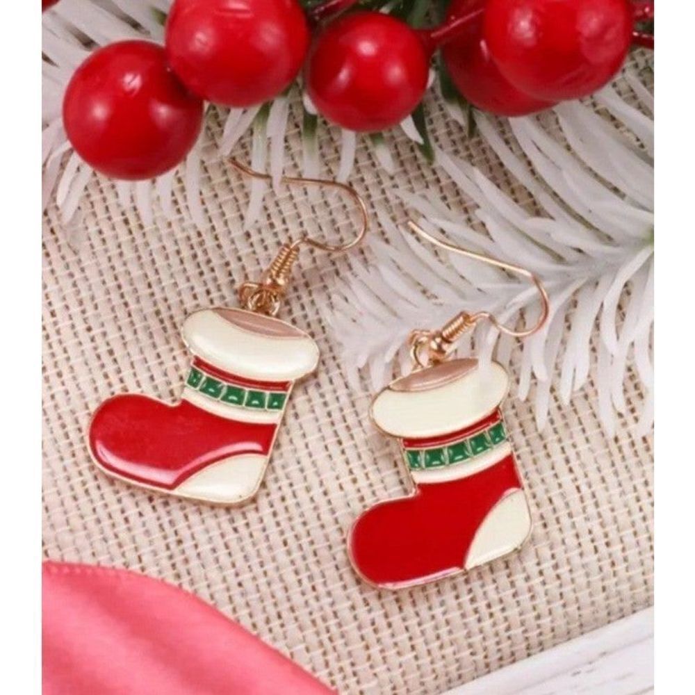 Festive dangle earrings